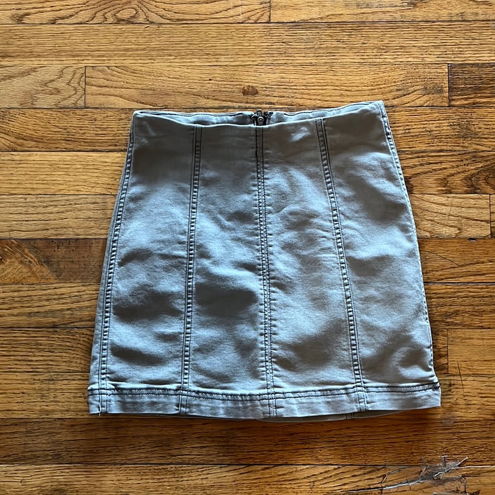 Free People mini skirt size S grey